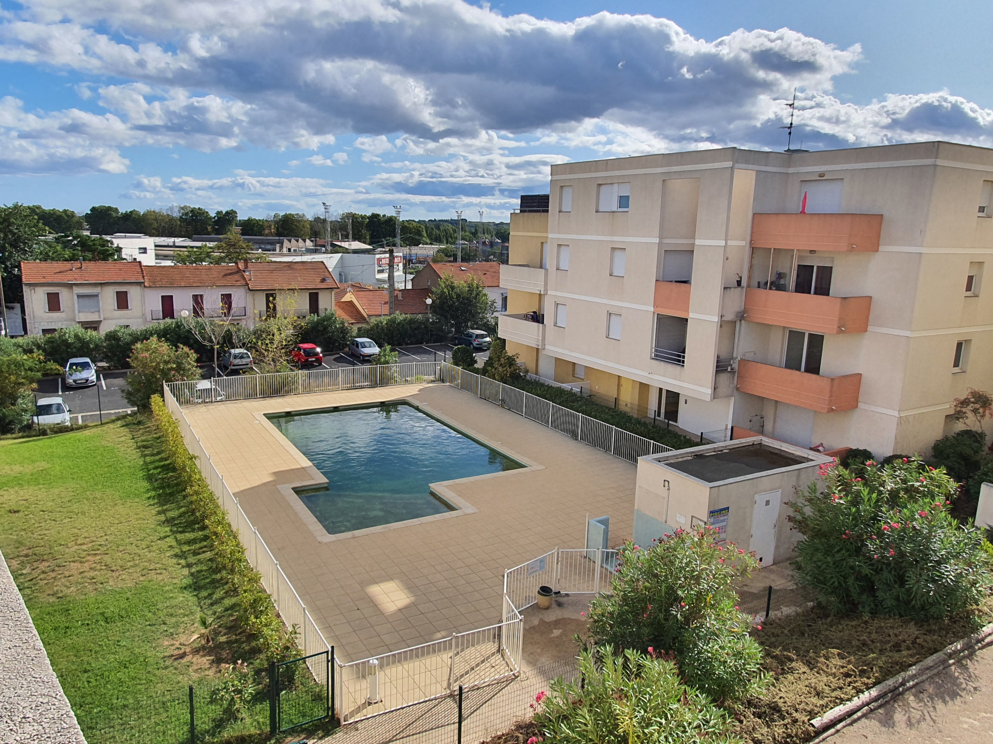  location  A LOUER APPARTEMENT  3  PIECES  BEZIERS Quartier 